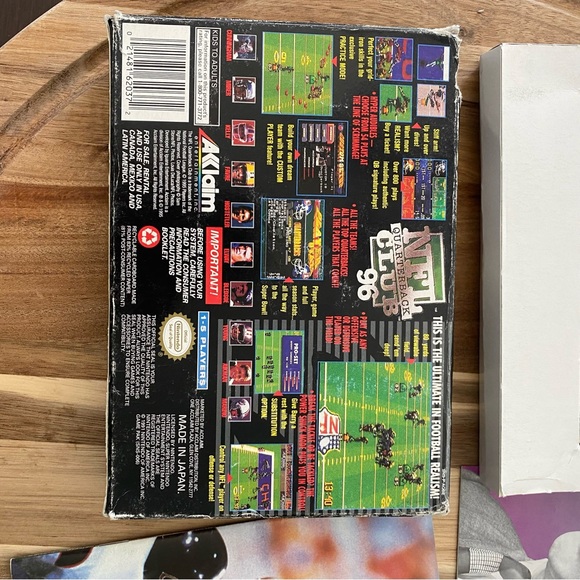 NFL Quarterback Club 96 for SNES/Super Nintendo Complete With Rare Poster - Picture 4 of 7